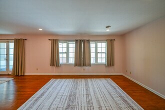 33 Longview Heights Rd in Athens, OH - Building Photo - Building Photo