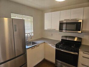 802 W Turney Ave in Phoenix, AZ - Building Photo - Building Photo