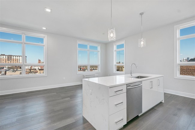 property at 119 Peter St