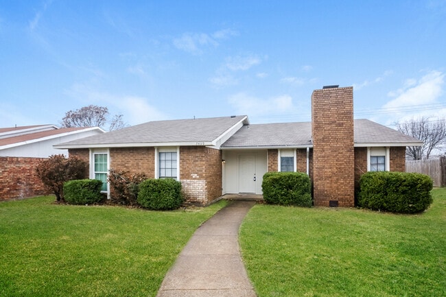 property at 7439 Oakmore Dr