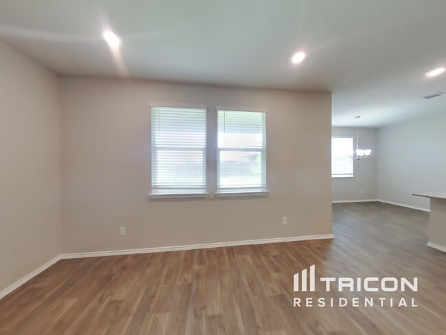 3311 Angus Crossing in San Antonio, TX - Building Photo - Building Photo
