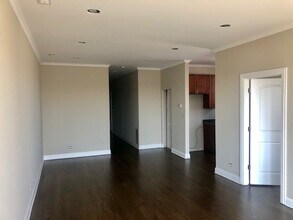 4300 N Kedzie Ave in Chicago, IL - Building Photo - Building Photo