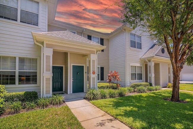 property at 1315 Eastern Pecan Pl