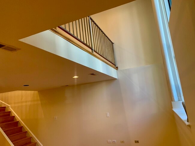 property at 1915 W Huron St