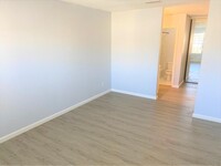 13014 Leader St photo'