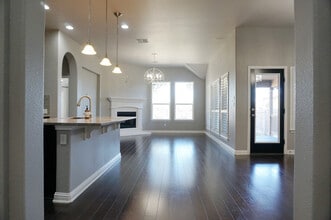 6620 Estana Ln in Austin, TX - Building Photo - Building Photo