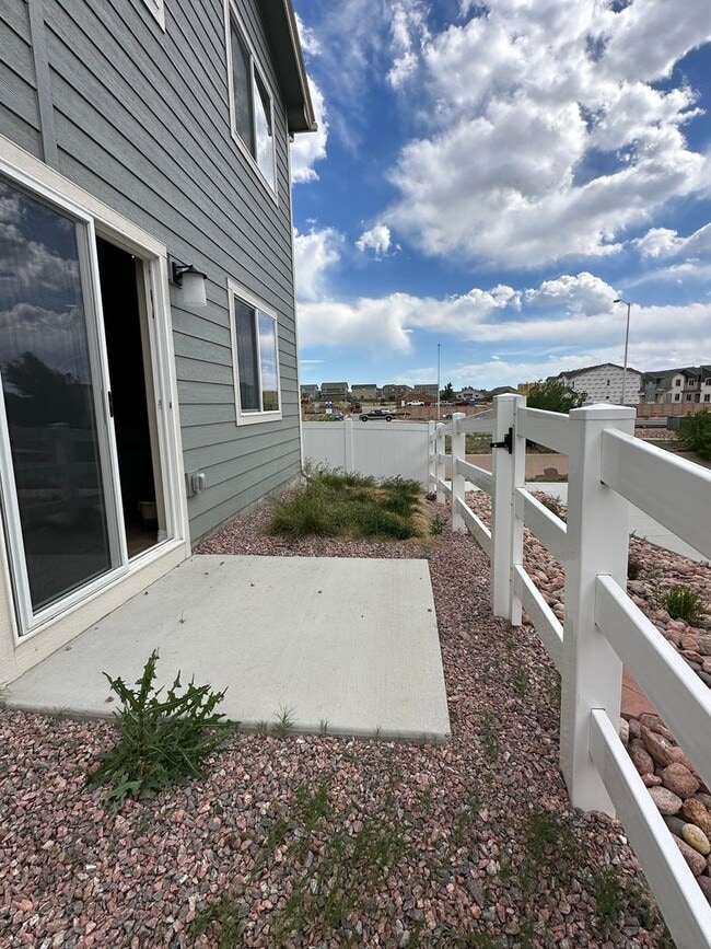 5227 Aeroglide Lp in Colorado Springs, CO - Building Photo - Building Photo