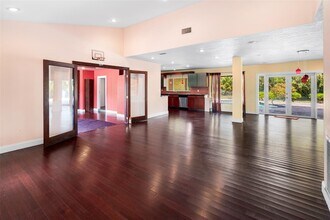 8619 SW 51st St in Cooper City, FL - Building Photo - Building Photo