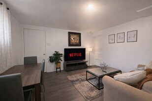 4225 Pl. Lapierre in Laval, QC - Building Photo