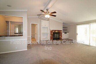 1148 Southwood Dr in Clover, SC - Building Photo - Building Photo