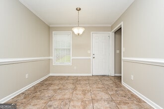 10253 Commons Crossing in Jonesboro, GA - Building Photo - Building Photo