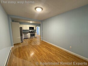 68 Beacon St in Somerville, MA - Building Photo - Building Photo