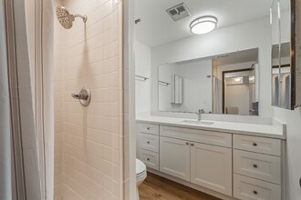 13265 SW Barlow Rd in Beaverton, OR - Building Photo - Building Photo