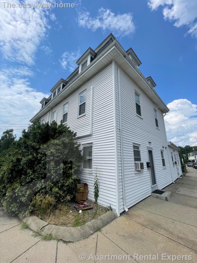 72-74 Washington St Unit #6