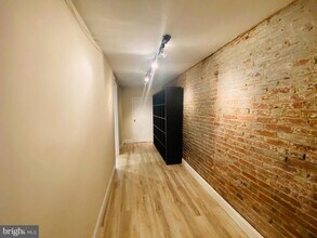 1709 Bolton St in Baltimore, MD - Building Photo - Building Photo