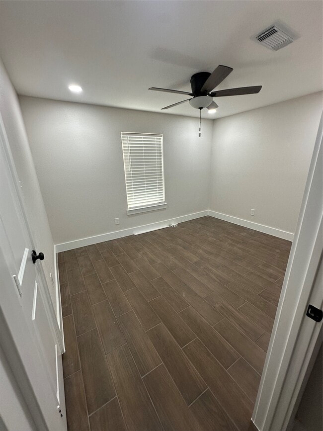 property at 5924 Honeysuckle Dr