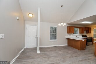 1103 Amberglade Way in Douglasville, GA - Building Photo - Building Photo