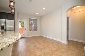 10135 Bricewood Pk in San Antonio, TX - Building Photo - Building Photo