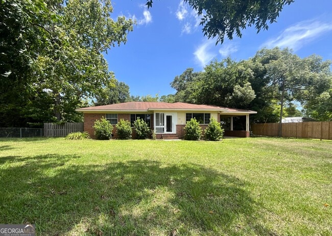 property at 504 Bowen St