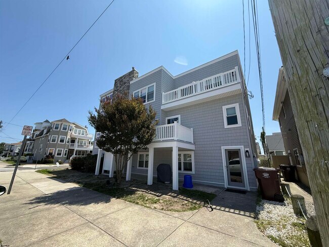100 S Stratford Ave in Ventnor City, NJ - Building Photo - Building Photo