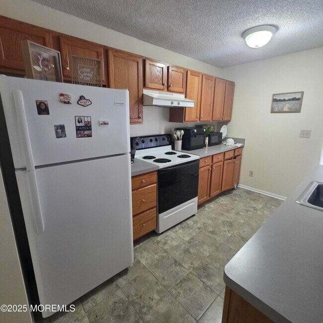 290 US-9 in Ocean Township, NJ - Building Photo - Building Photo