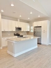 7206 State Hwy 16 S in Bandera, TX - Building Photo - Building Photo