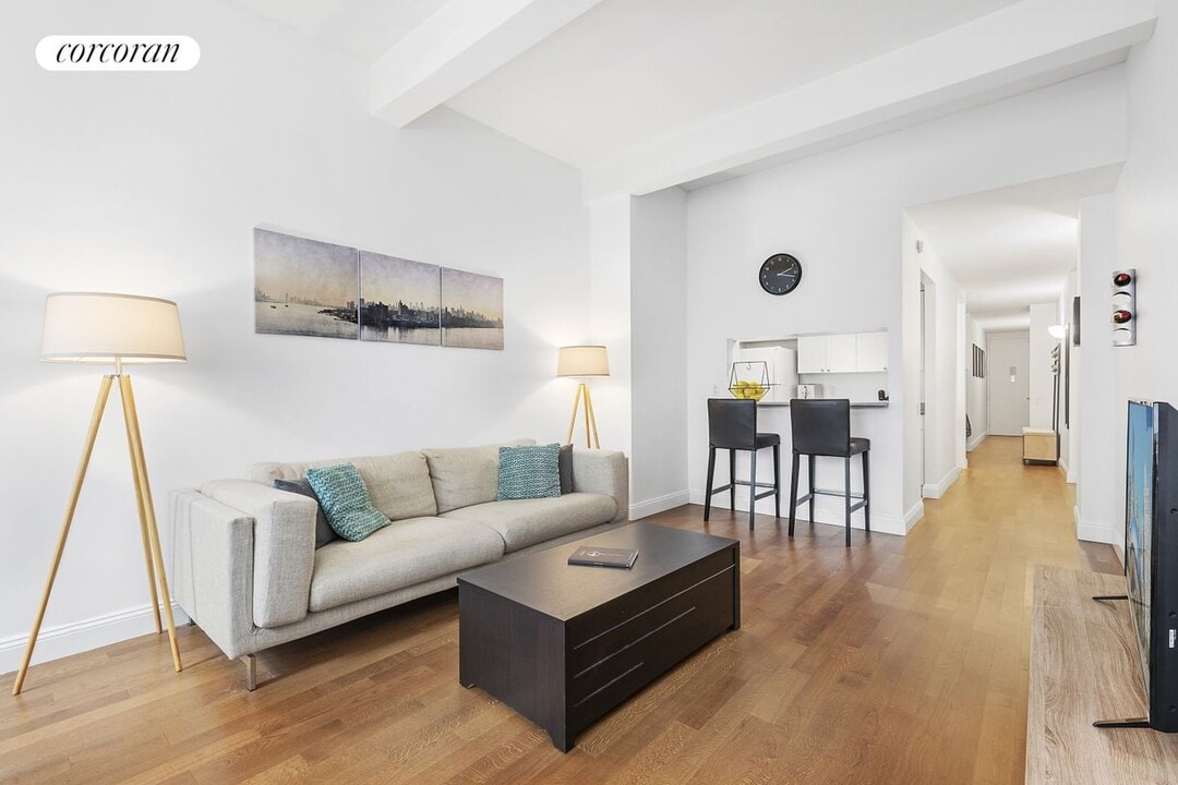 88 Greenwich St in New York, NY - Building Photo