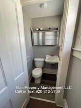 855 Vine Ave in Oshkosh, WI - Building Photo - Building Photo