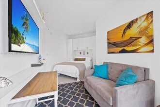 15713 Fisher Island Dr in Miami Beach, FL - Building Photo - Building Photo