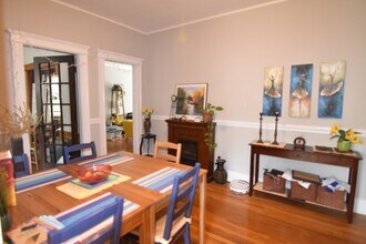 9 Greenway Ct in Brookline, MA - Building Photo - Building Photo