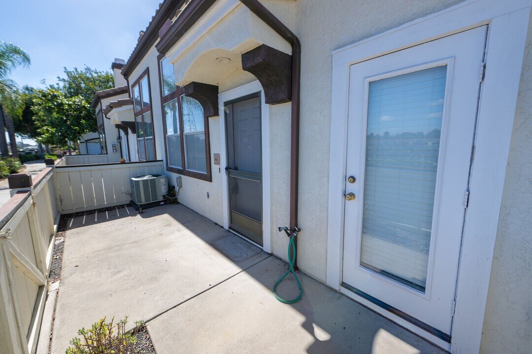 1350 Callejon Cervantes in Chula Vista, CA - Building Photo
