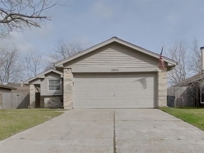 property at 15243 Bedford Glen Dr