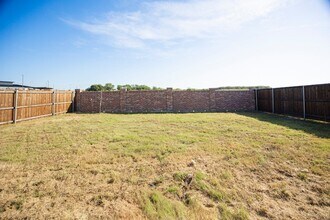 6508 Auburn Dl Rd in Pilot Point, TX - Building Photo - Building Photo