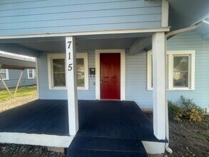 715 N University Blvd in Norman, OK - Building Photo - Building Photo