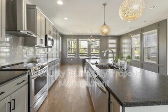 1507B 14th Ave N in Nashville, TN - Building Photo - Building Photo