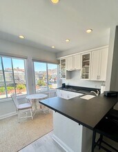 1955A Beach St in San Francisco, CA - Building Photo - Building Photo