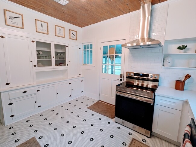 property at 1114 E Old Pass Rd