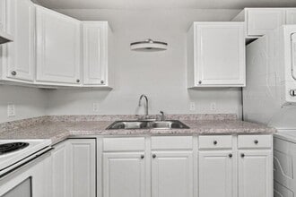 248 Four Mile Rd in Freeport, FL - Building Photo - Building Photo