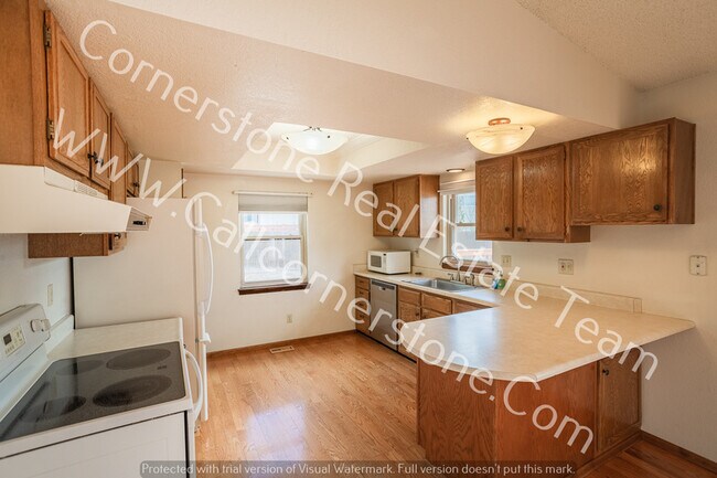 7715 Chateau Ct in Colorado Springs, CO - Building Photo - Building Photo