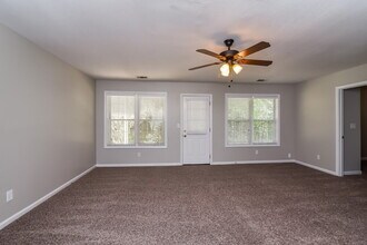 579 Northfield Ct in Lawrenceville, GA - Building Photo - Building Photo
