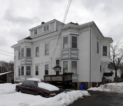 1885 Broad St in Cranston, RI - Building Photo - Building Photo