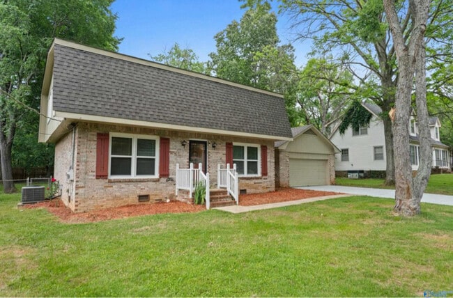 2519 Excalibur Dr SE in Huntsville, AL - Building Photo - Building Photo
