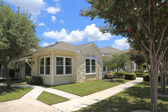 Legacy at Crown Meadows in San Antonio, TX - Foto de edificio - Building Photo