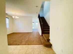 9900 Winkle Cir in Elk Grove, CA - Building Photo - Building Photo