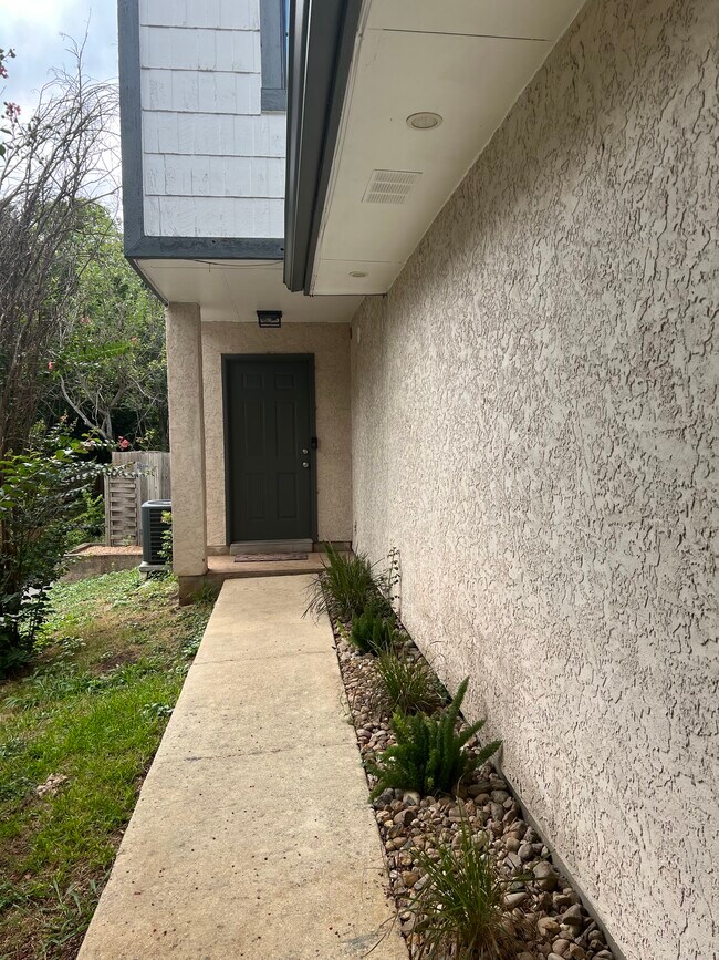 12132 Vista Nogal St in San Antonio, TX - Building Photo - Building Photo