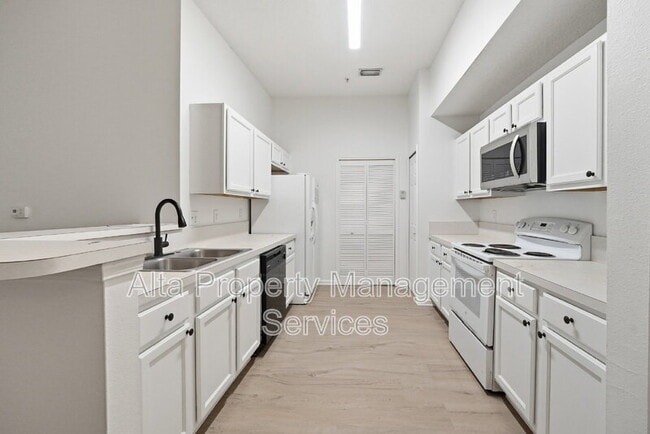 6081 Maggies Cir in Jacksonville, FL - Building Photo - Building Photo