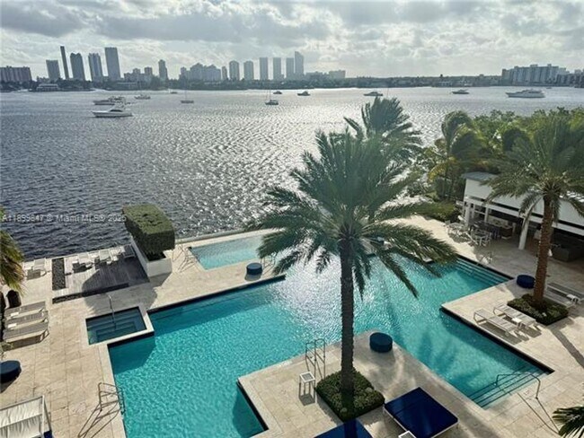 property at 17111 Biscayne Blvd