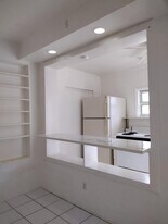 1707 Thomas St in Hollywood, FL - Building Photo