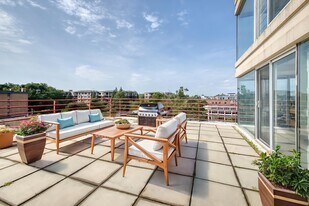 1770 1st St in Highland Park, IL - Building Photo