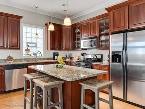 2358 N Damen Ave in Chicago, IL - Building Photo - Building Photo